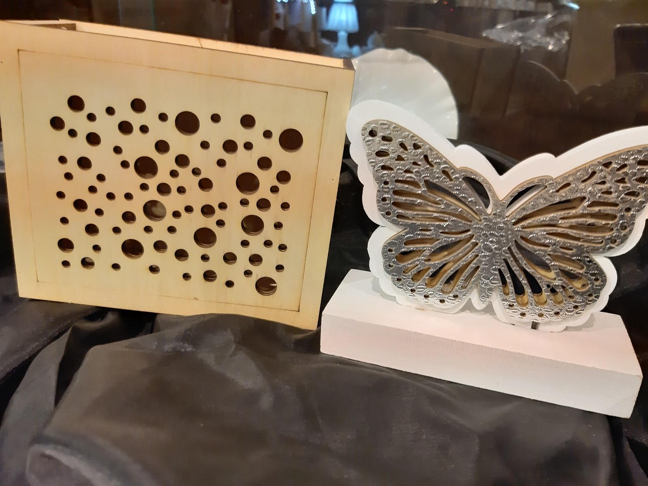 Bomboniera farfalla legno con led